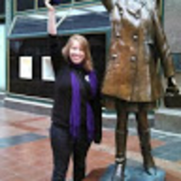 Meet your Posher, Marisa - Picture 1 of 1